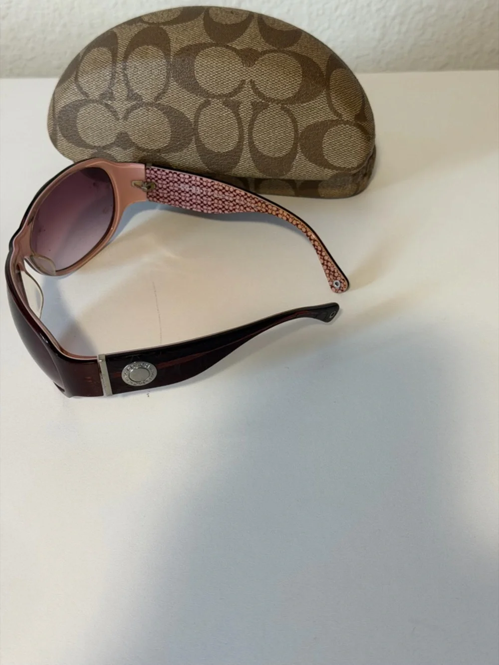 Coach Tracy S463 Women's Sunglasses in Burgundy Frame with original case